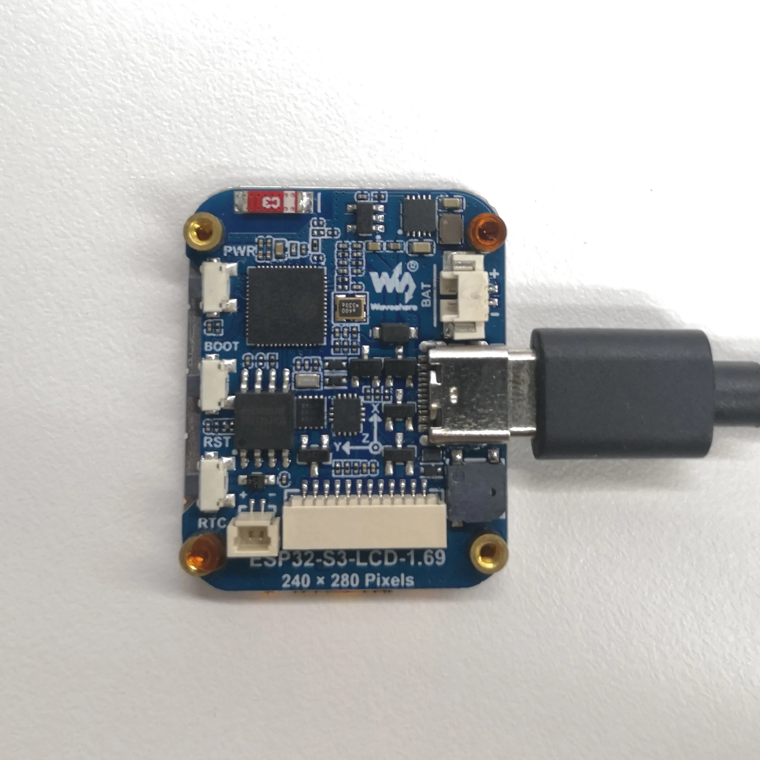 ESP32-S3-LCD-1